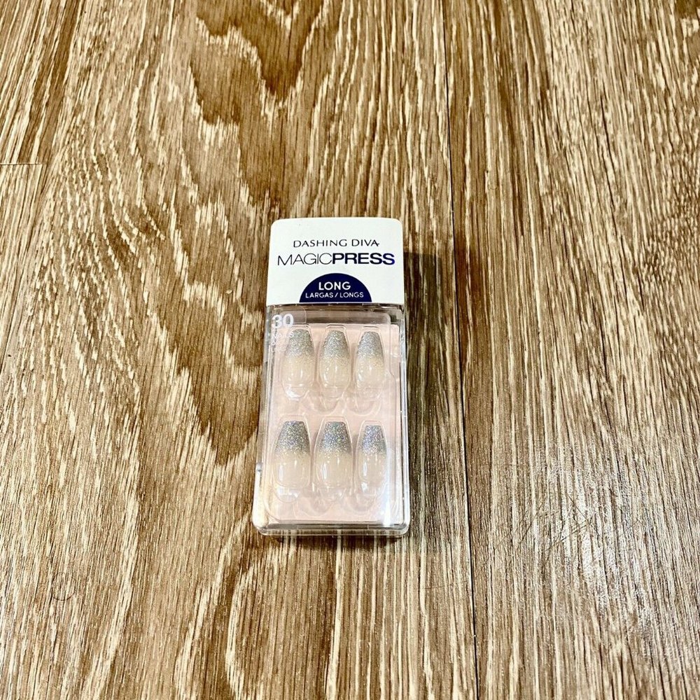 Dashing Diva Magic Press on Nails Long Length